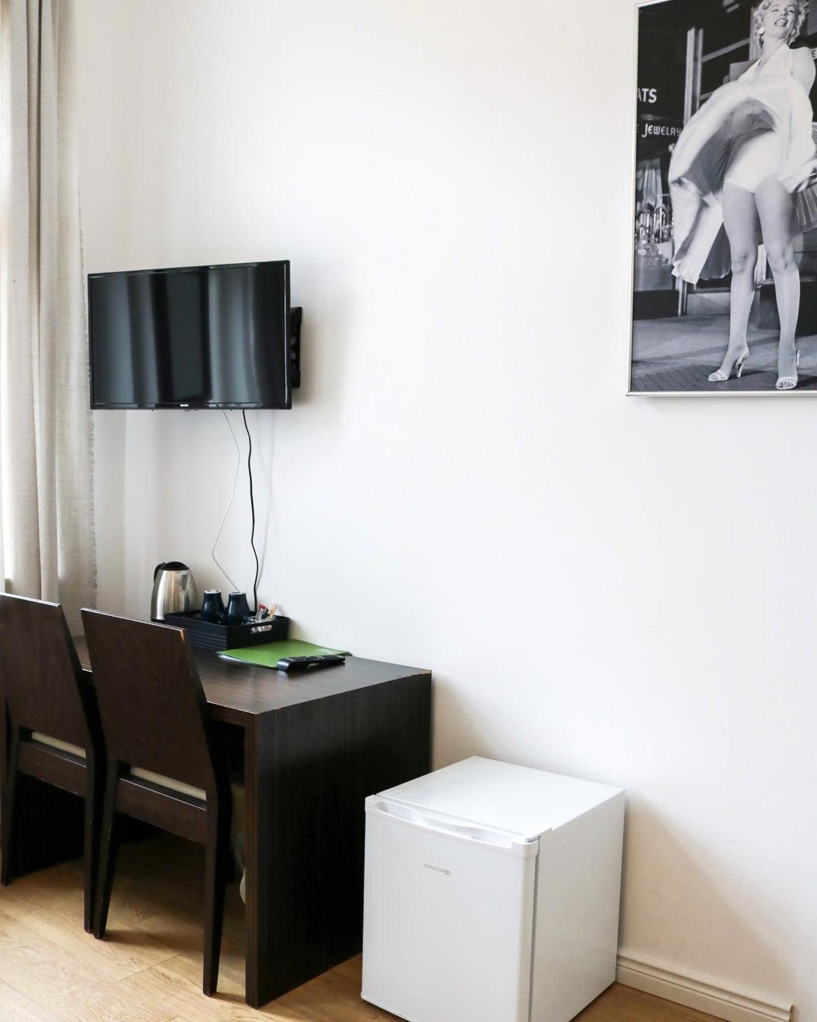 Rose Suites And Rooms Prague Exterior photo