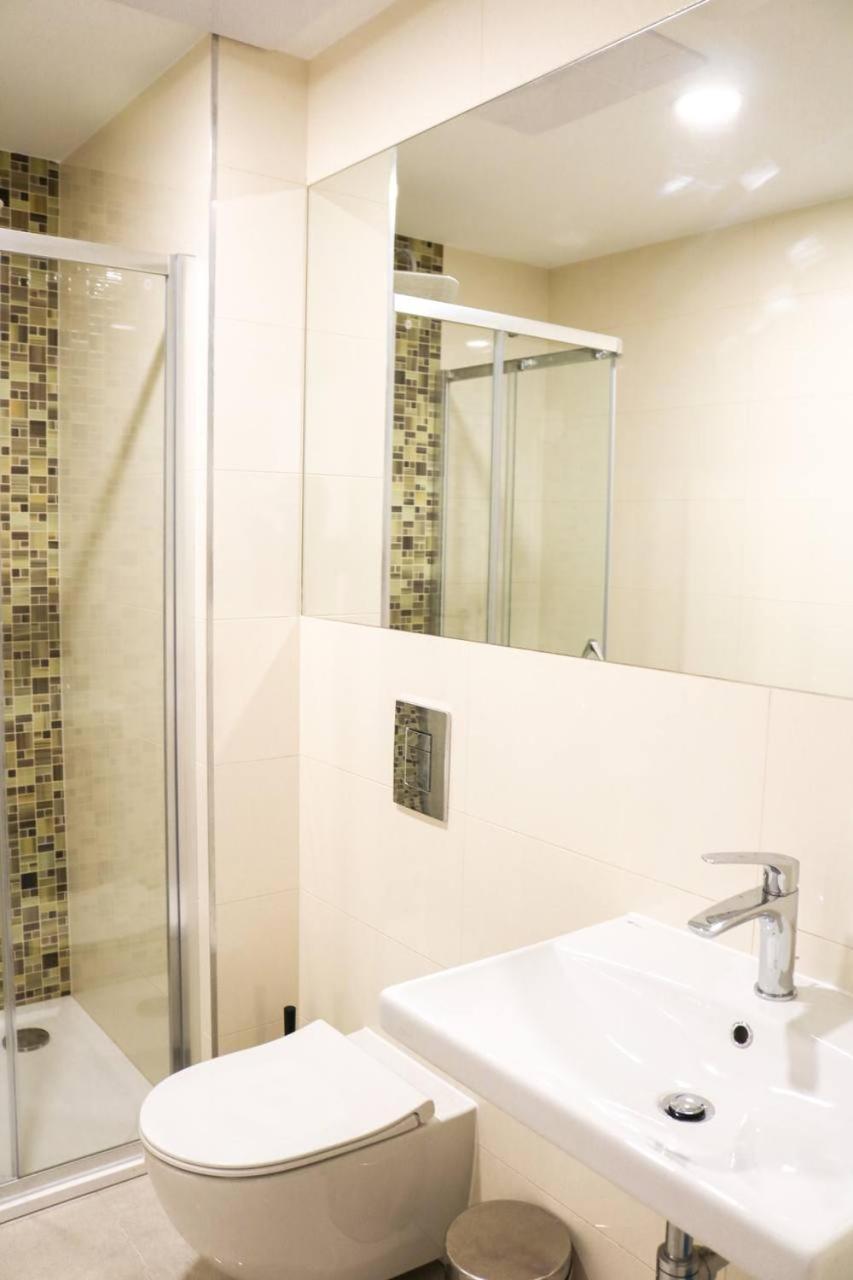 Rose Suites And Rooms Prague Exterior photo