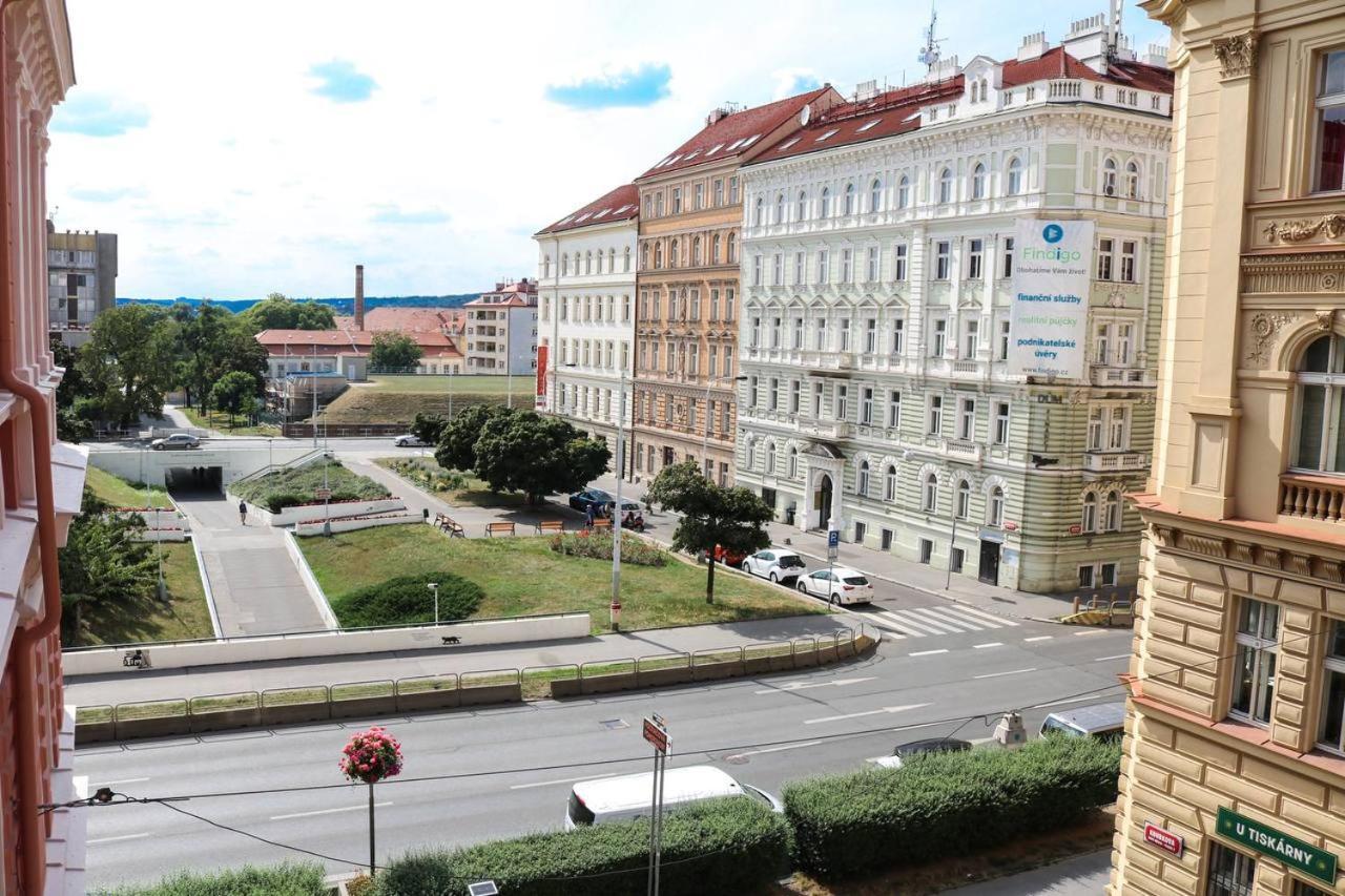 Rose Suites And Rooms Prague Exterior photo
